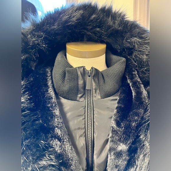 Winter jacket - Picture 3 of 4